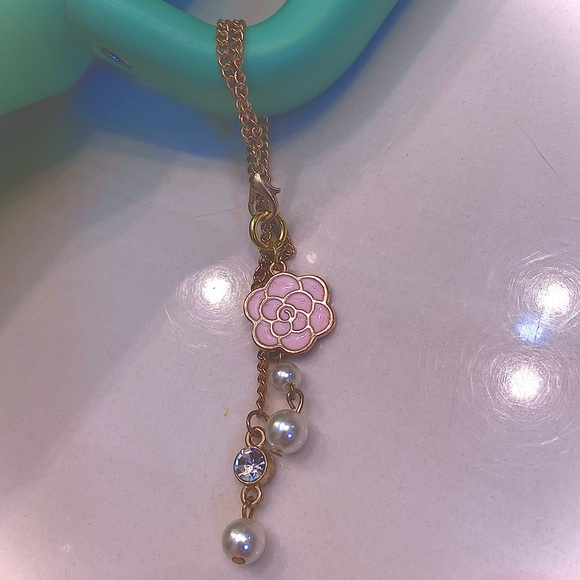 Stanley Cup Accessory Pink Dangle Floral - Picture 3 of 6